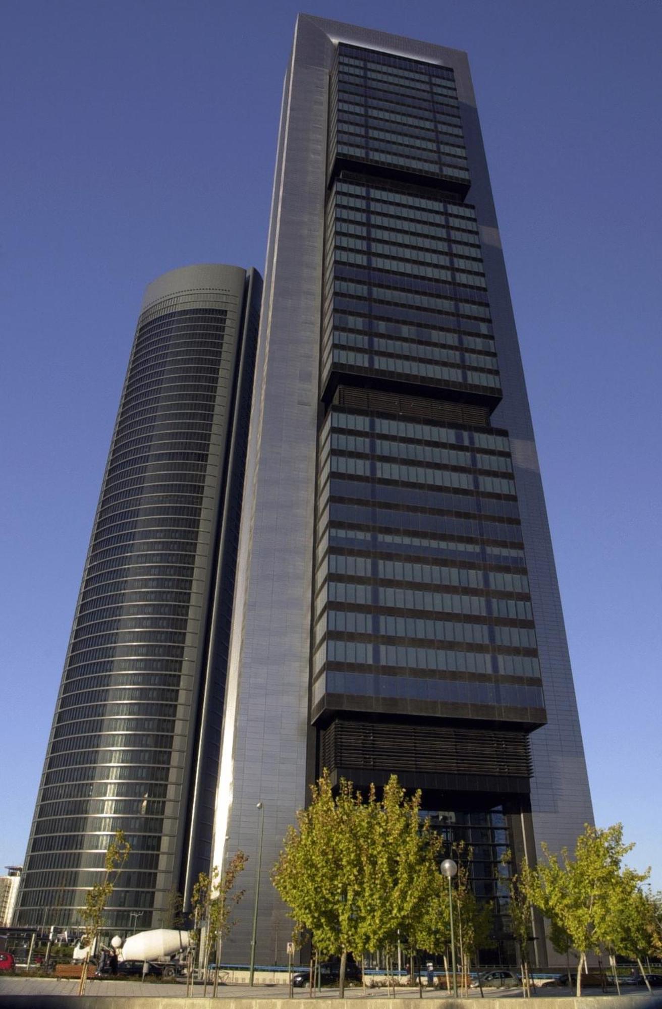 Infanta Mercedes Madrid Exterior photo